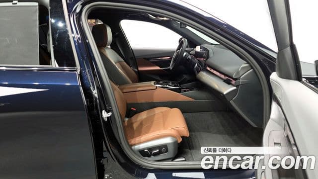 BMW 5시리즈 (G60) 530i xDrive M Sport, 2025 11
