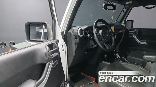 Jeep Wrangler (JK) 2.8 дизель Rubicon 4도어, 2014 11