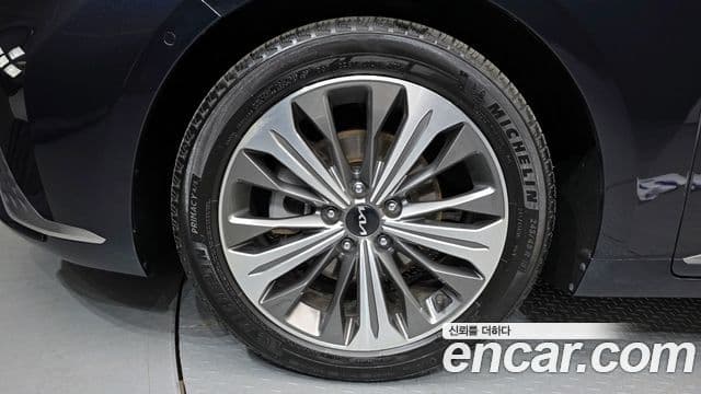 Kia K8 гибрид Special, 2023 все фото