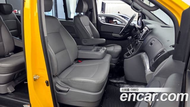 Hyundai Grand Starex детский перевозочный автомобиль, 2018 11