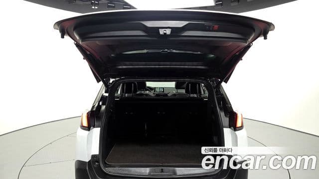 Peugeot 5008 2세대 2.0 BlueHDi GT, 2019 20