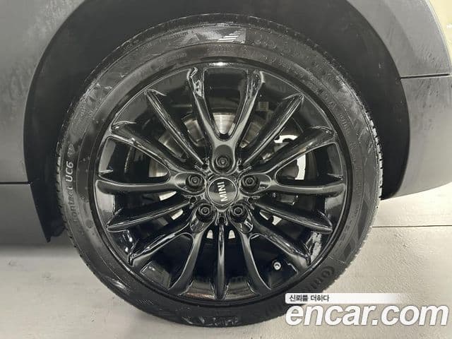 Mini Cooper 클럽맨 2세대, 2022 20