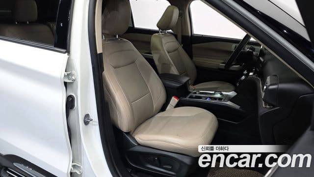 Ford Explorer 6세대 2.3 Limited 4WD, 2023 10