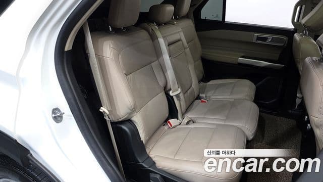 Ford Explorer 6세대 2.3 Limited 4WD, 2023 12
