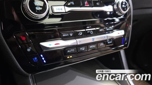 Ford Explorer 6세대 2.3 Limited 4WD, 2023 16