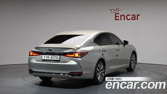 Lexus ES300h 7세대 Supreme, 2019 2