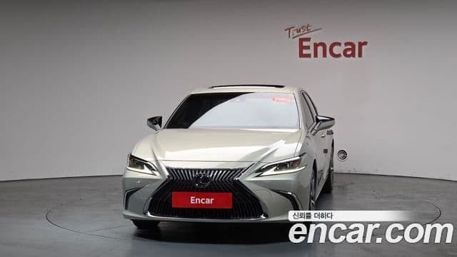 Lexus ES300h 7세대 Supreme, 2019 3