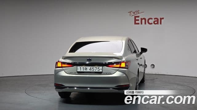 Lexus ES300h 7세대 Supreme, 2019 4