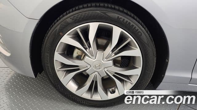 Hyundai LF Sonata 2.0 Smart, 2015 все фото