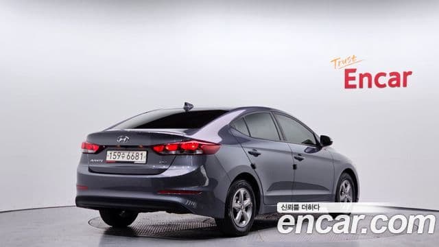 Hyundai Avante AD 1.6 e-VGT Smart, 2018 2