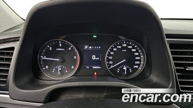 Hyundai Avante AD 1.6 e-VGT Smart, 2018 8