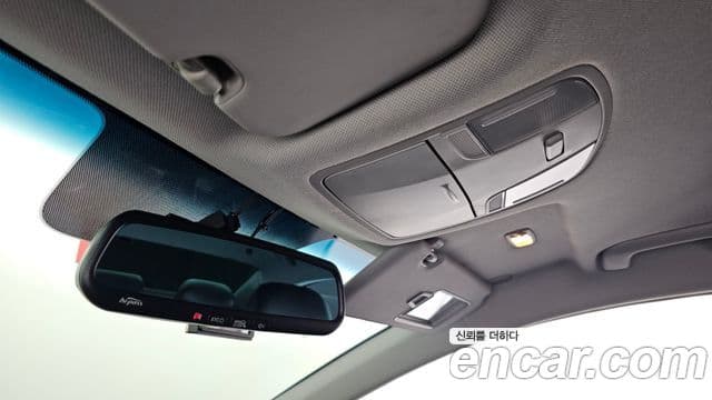 Hyundai Avante AD 1.6 e-VGT Smart, 2018 18