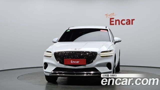 Genesis GV70, 2023 3