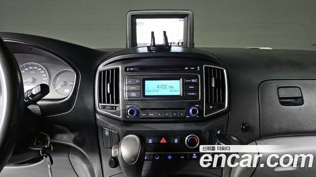 Hyundai Grand Starex Smart, 2017 16