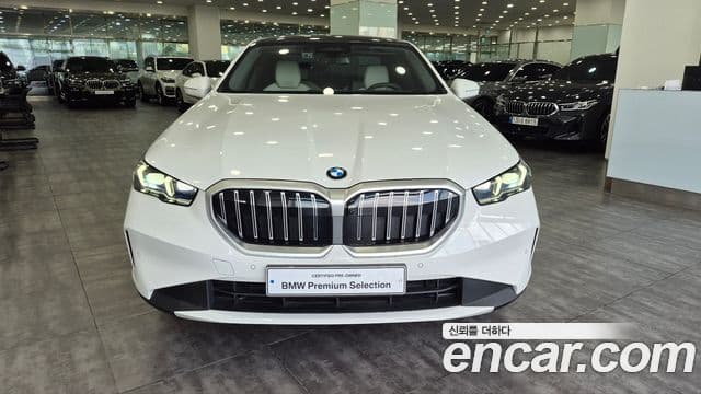 BMW 5시리즈 (G60), 2025 2