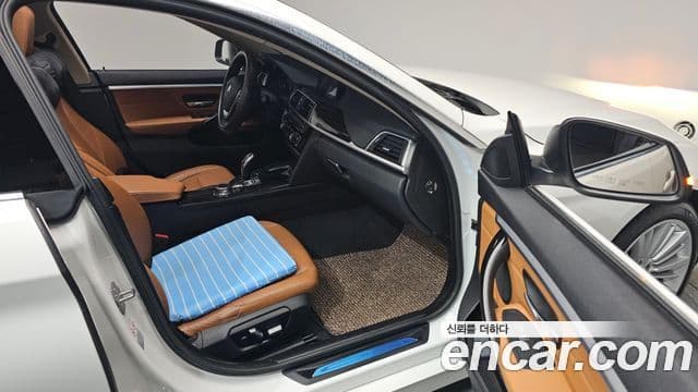 BMW 4시리즈 (F32) 420i Luxury Gran Coupe, 2019 10