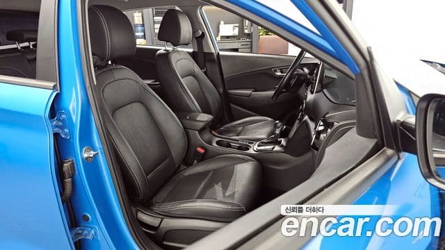 Hyundai Kona гибрид Special, 2020 10