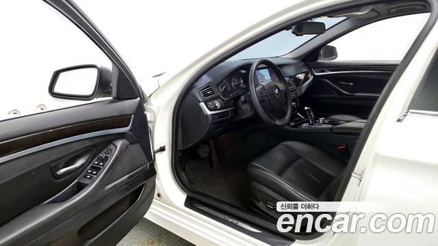 BMW 5시리즈 (F10), 2012 10