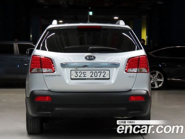 Kia Sorento R топовая версия, 2012 3