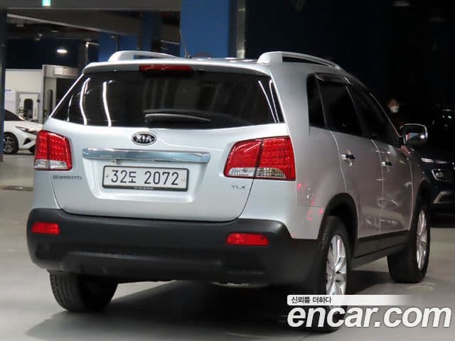 Kia Sorento R топовая версия, 2012 4
