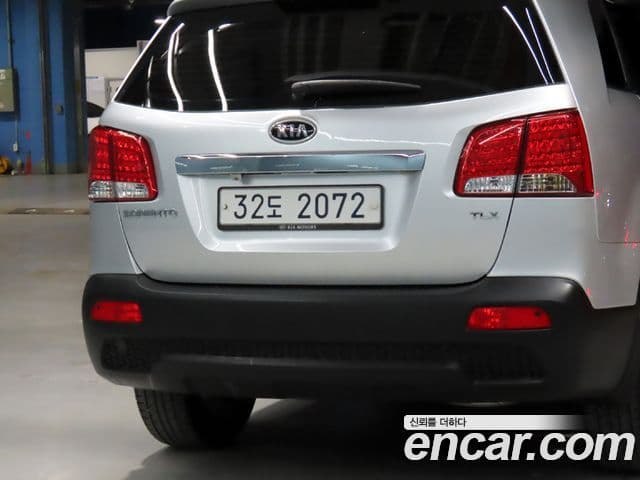 Kia Sorento R топовая версия, 2012 17