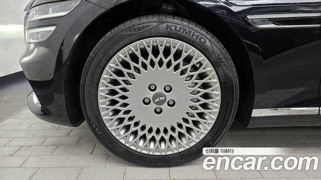 Genesis G80 (RG3) бензин 3.5 турбо AWD, 2022 все фото