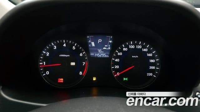 Hyundai Accent(новый кузов / новое поколение) Premier, 2011 8