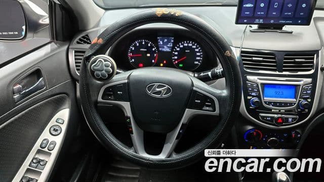 Hyundai Accent(новый кузов / новое поколение) Premier, 2011 14