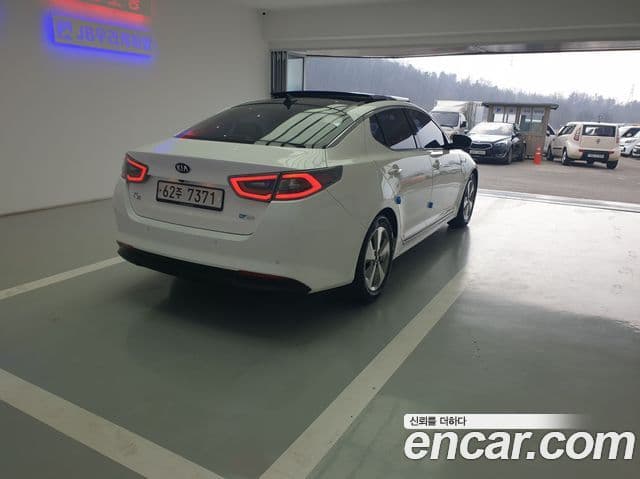 Kia K5 гибрид Prestige, 2014 все фото