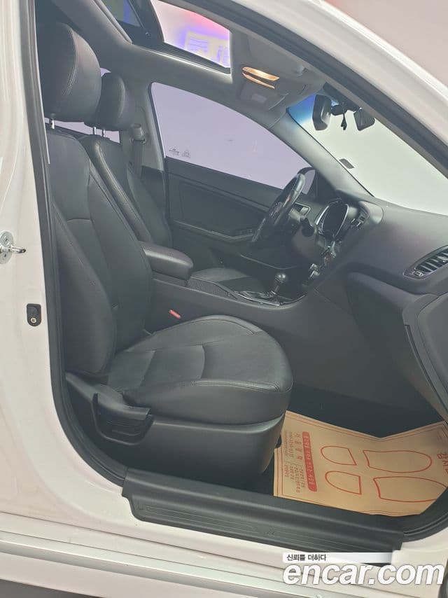 Kia K5 гибрид Prestige, 2014 8