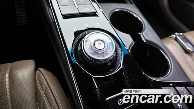 Kia K8 гибрид Signature, 2023 9