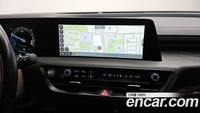 Kia K8 гибрид Signature, 2023 14