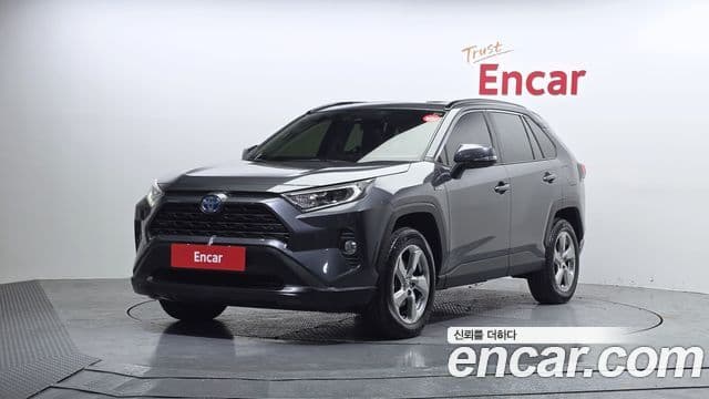 Toyota RAV4 5세대, 2021 1