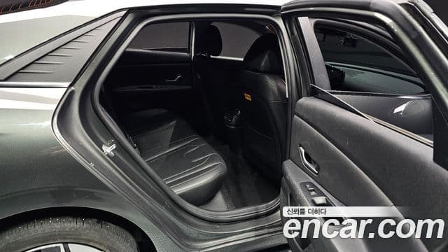 Hyundai Avante (CN7) Inspiration, 2022 11