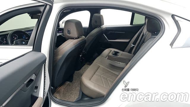BMW 5시리즈 (G60) 520i M Sport, 2024 11