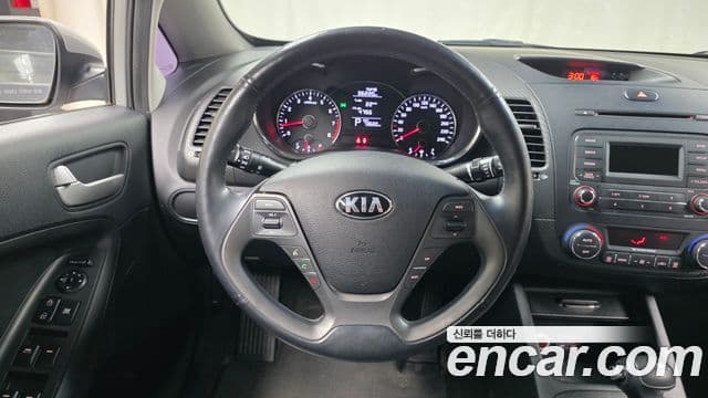 Kia K3 Luxury, 2013 13