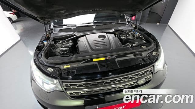 Land Rover Discovery 5 2.0 SD4 SE, 2018 6