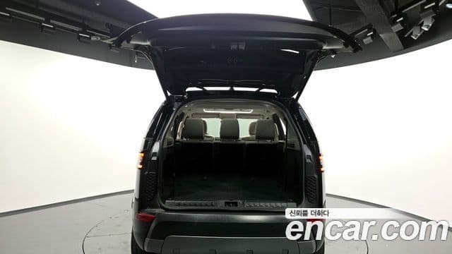 Land Rover Discovery 5 2.0 SD4 SE, 2018 20