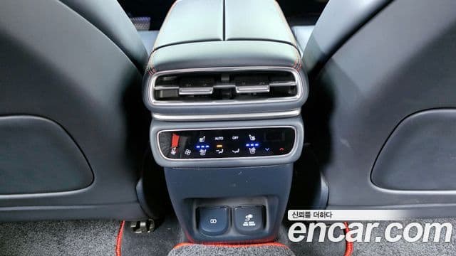 Genesis GV80 купе, 2024 18