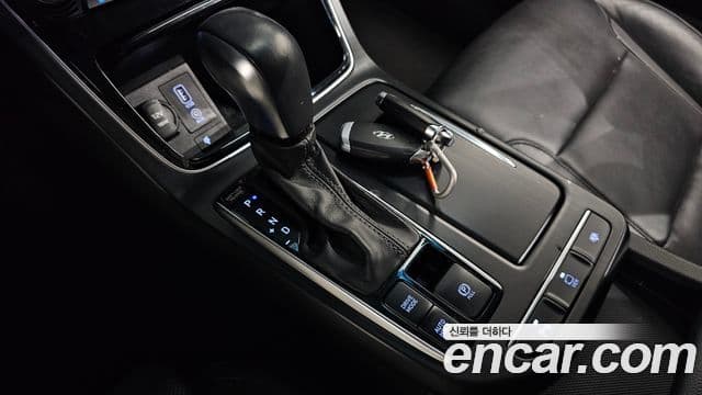 Hyundai Grandeur IG гибрид Special, 2018 9