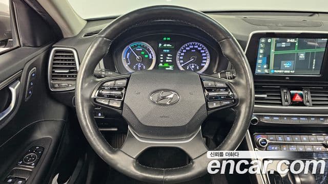 Hyundai Grandeur IG гибрид Special, 2018 13