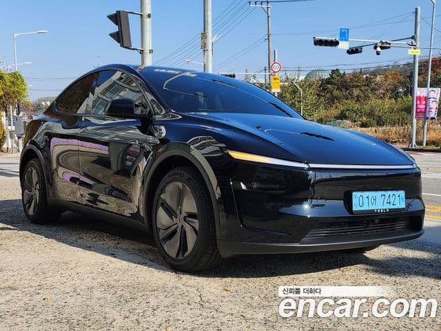 Tesla модель Y Long Range AWD, 2025 2