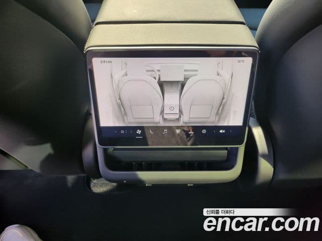 Tesla модель Y Long Range AWD, 2025 14