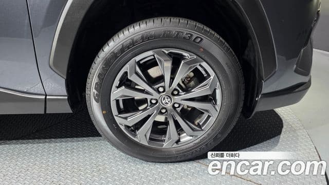 Toyota RAV4 5세대 2.5 4WD гибрид LTD, 2024 все фото