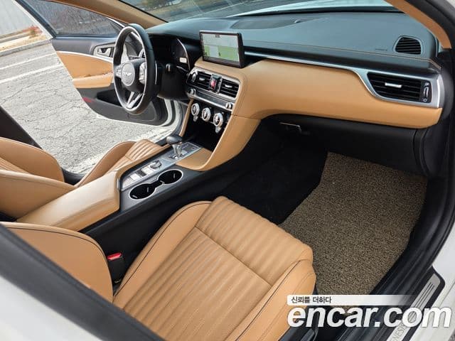 Genesis The / новый New G70, 2021 17