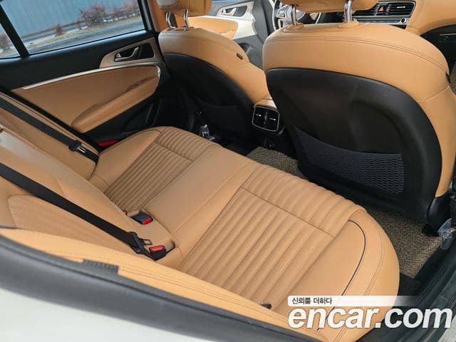 Genesis The / новый New G70, 2021 18