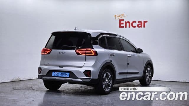 Kia Niro Plus Air (таксомоторный тип), 2024 2
