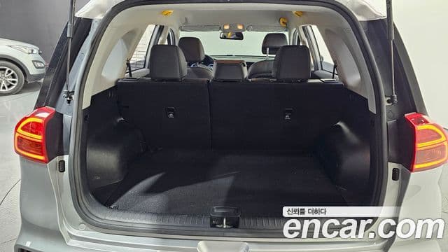 Kia Niro Plus Air (таксомоторный тип), 2024 20