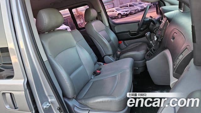 Hyundai Grand Starex CVX Deluxe, 2014 11