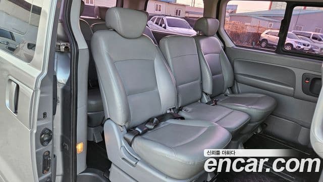 Hyundai Grand Starex CVX Deluxe, 2014 12